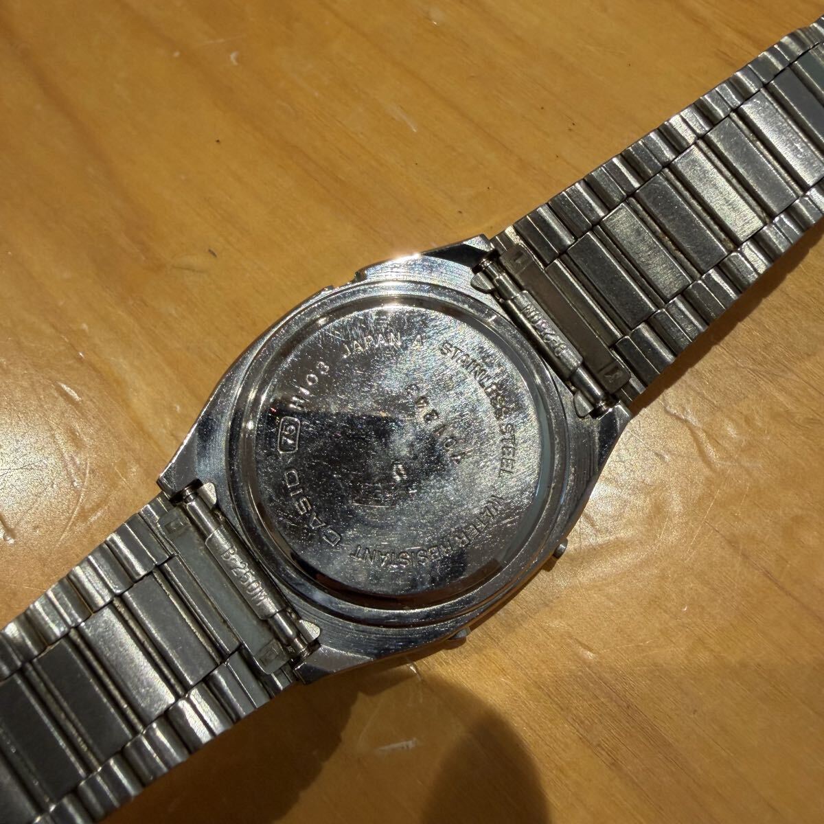 H103 底蓋斜視特寫