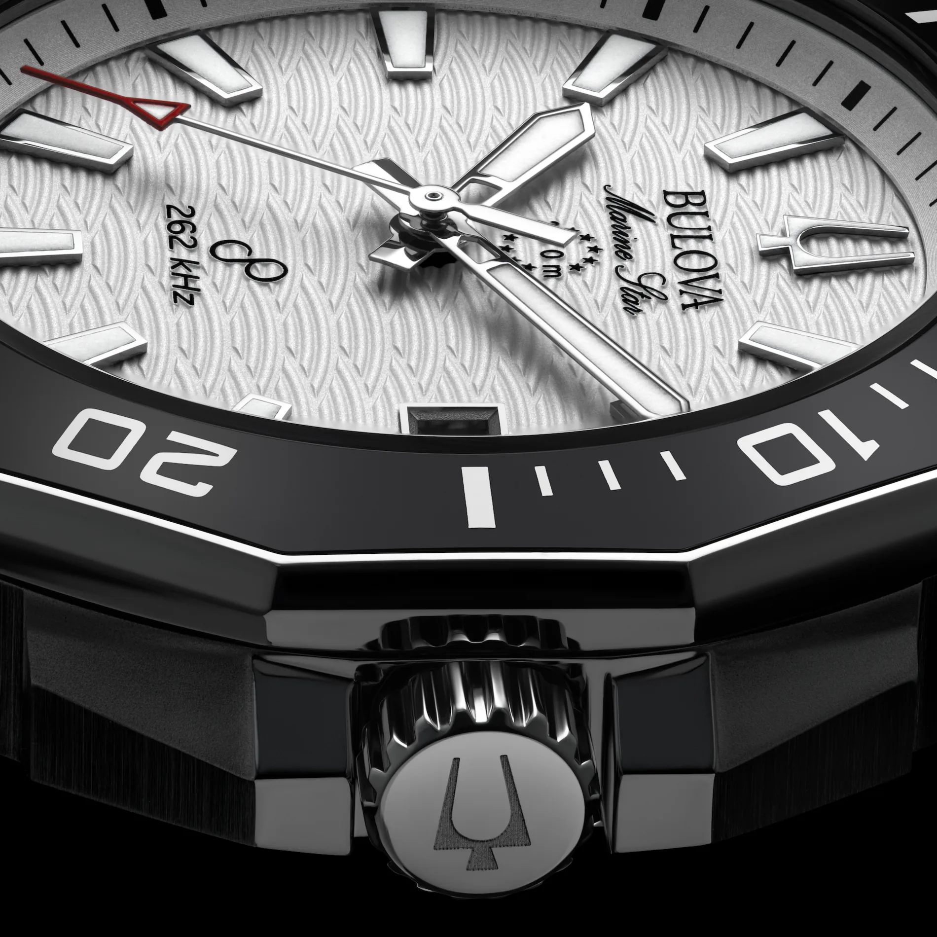 Bulova 96B426 全景